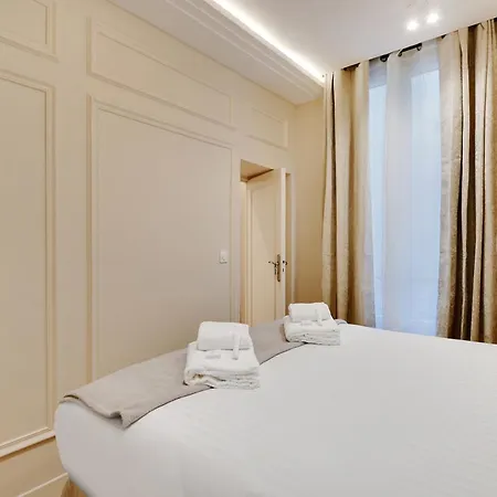 Апартаменты Majesti Upper Marais Apartments- Rue Du Faubourg Saint-martin Париж