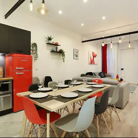 Апартаменты Majesti Upper Marais Apartments- Rue Du Faubourg Saint-martin Париж