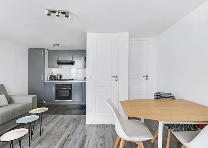 Apartman Majesti Upper Marais Apartments- Rue Du Faubourg Saint-martin
