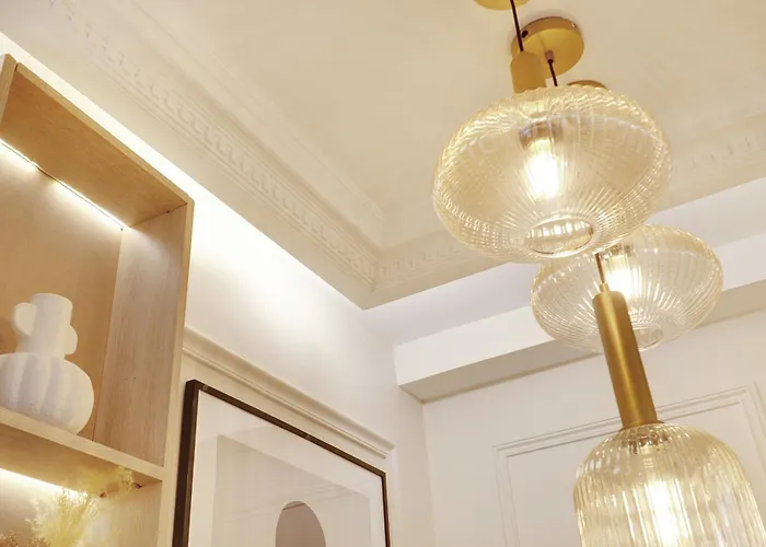 Majesti Upper Marais Apartments- Rue Du Faubourg Saint-martin