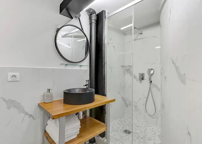 Majesti Upper Marais Apartments- Rue Du Faubourg Saint-martin Párizs