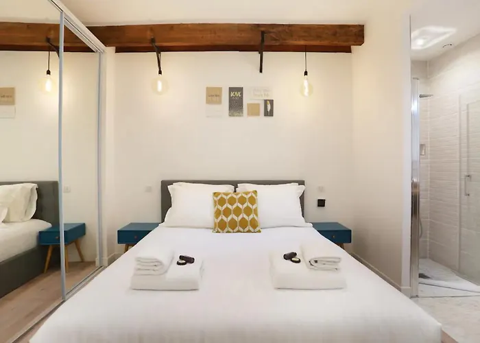 Majesti Upper Marais Apartments- Rue Du Faubourg Saint-martin *